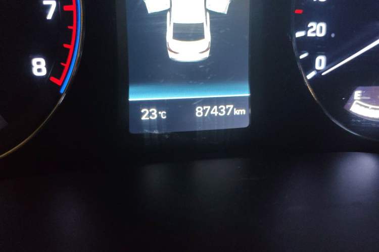 Used Hyundai Mistra 2017 1.8L Automatic Deluxe DLX Model China V Emission Standard Odometer Close Up