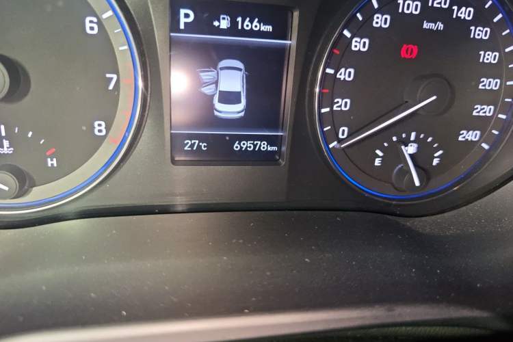 Used Hyundai Mistra 2017 1.8L Automatic Smart GLS China V Standard Odometer Close Up