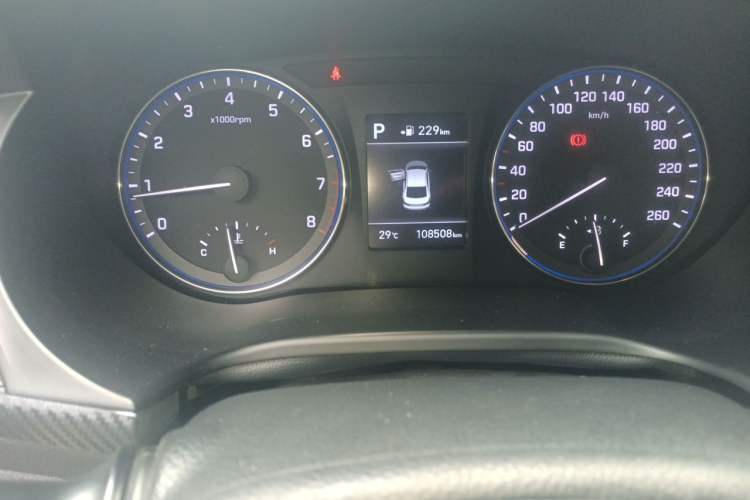 Used Hyundai Mistra 2017 1.6T Automatic Smart GLS China V Standard Odometer Close Up