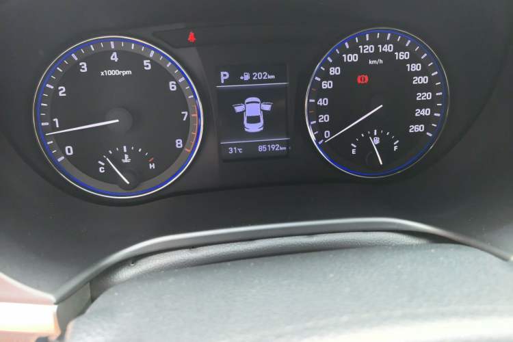 Used Hyundai Mistra 2017 1.6T Automatic Smart GLS China V Standard Odometer Close Up