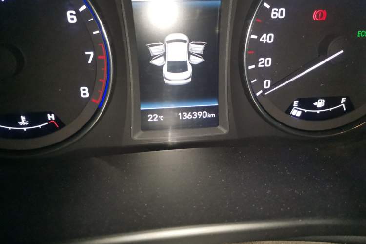 Used Hyundai Mistra 2017 1.8L Automatic Deluxe DLX Model China V Emission Standard Odometer Close Up