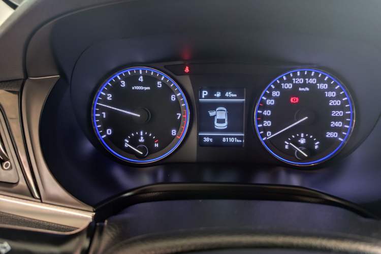 Used Hyundai Mistra 2017 1.6T Automatic Smart GLS China V Standard Odometer Close Up