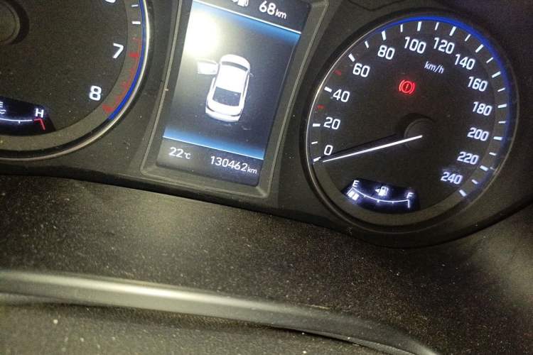 Used Hyundai Mistra 2017 1.8L Automatic Deluxe DLX Model China V Emission Standard Odometer Close Up