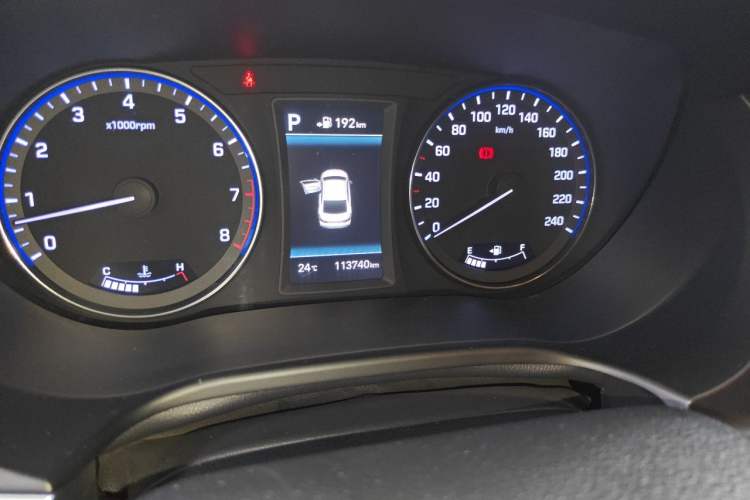 Used Hyundai Mistra 2017 1.8L Automatic Deluxe DLX Model China V Emission Standard Odometer Close Up