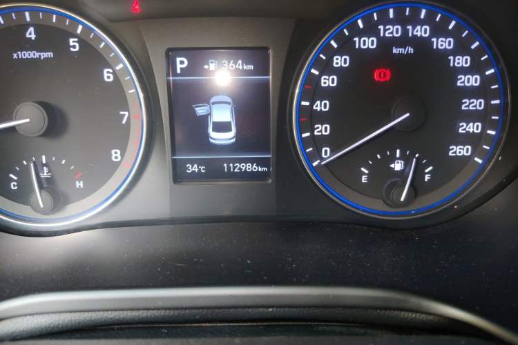 Used Hyundai Mistra 2017 1.6T Automatic Smart GLS China V Standard Odometer Close Up