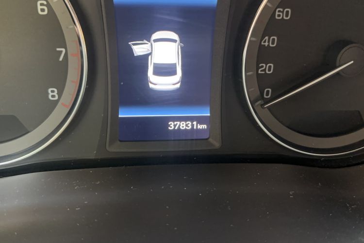Used Hyundai Mistra 2017 1.8L Automatic Deluxe DLX Model China V Emission Standard Odometer Close Up
