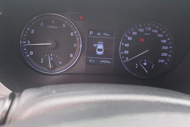 Used Hyundai Mistra 2017 1.8L Automatic Smart GLS China V Standard Odometer Close Up