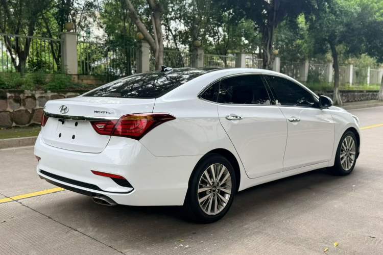 Used Hyundai Mistra 2017 1.8L Automatic Deluxe DLX Model China V Emission Standard Rear Right 45 Deg