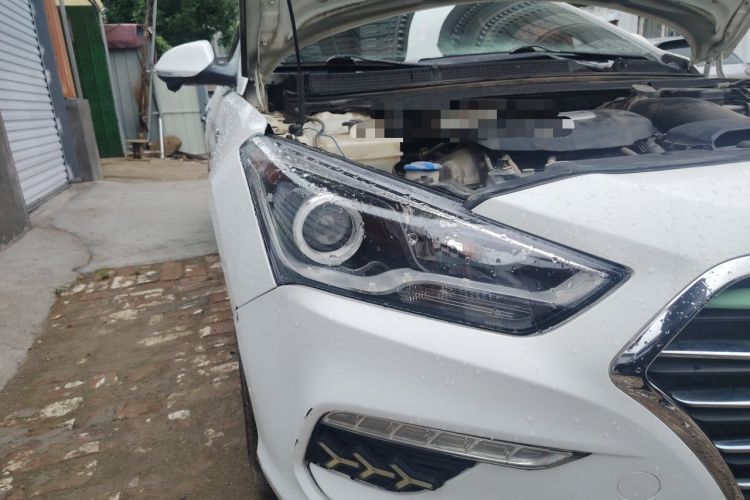 Used Hyundai Mistra 2017 1.6T Automatic Flagship Model TOP China V Emission Standard Right Front Headlight