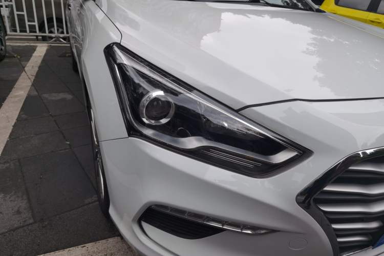 Used Hyundai Mistra 2017 1.8L Automatic Smart GLS China V Standard Right Front Headlight