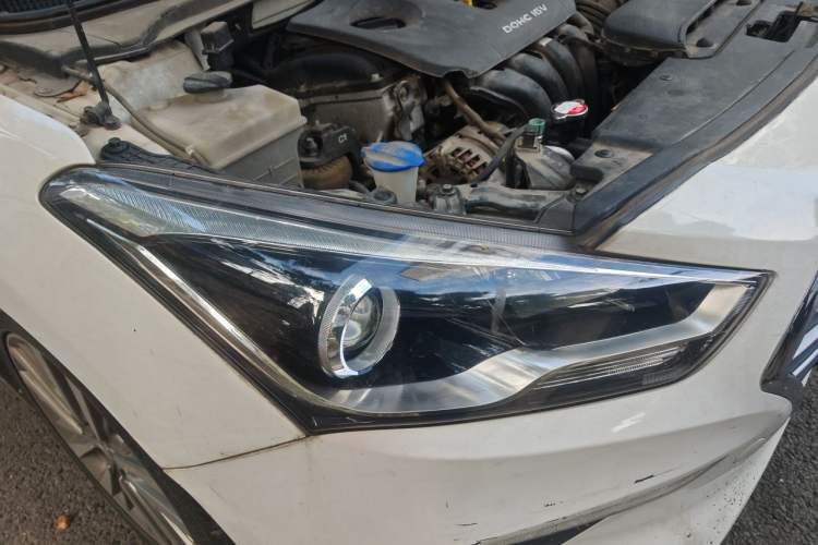 Used Hyundai Mistra 2017 1.8L Automatic Smart GLS China V Standard Right Front Headlight