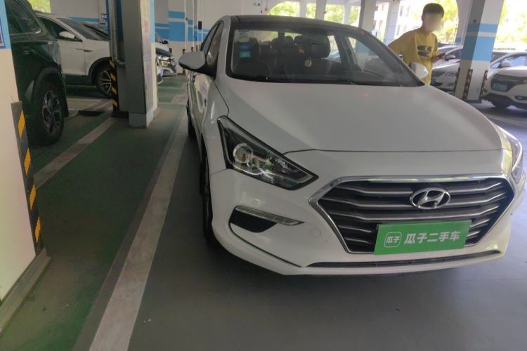 Used Hyundai Mistra 2017 1.6T Automatic Smart GLS China V Standard Right Front Headlight