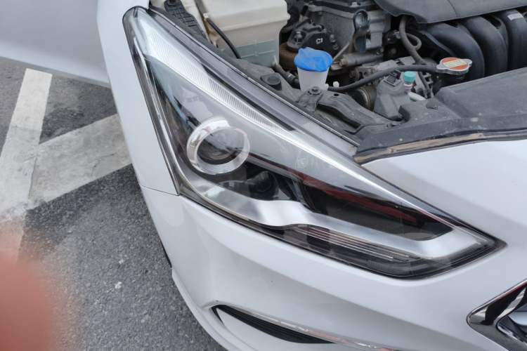 Used Hyundai Mistra 2017 1.8L Automatic Smart GLS China V Standard Right Front Headlight