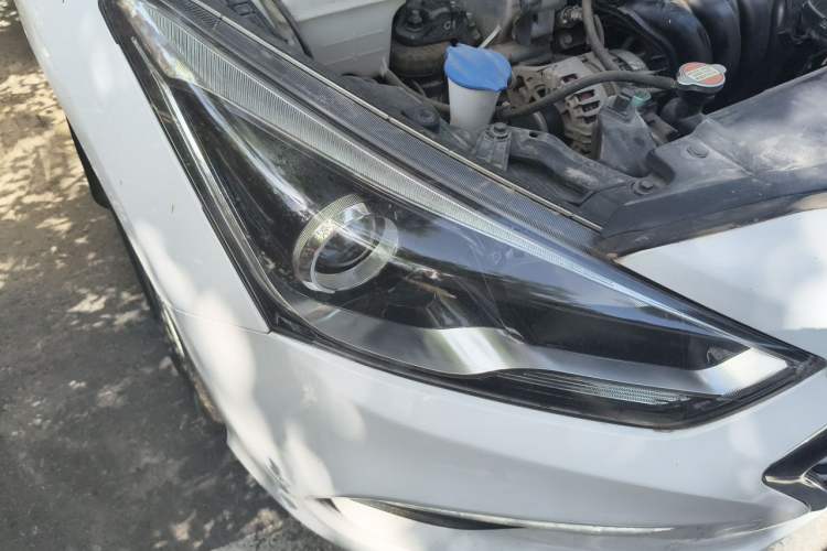 Used Hyundai Mistra 2017 1.8L Automatic Smart GLS China V Standard Right Front Headlight