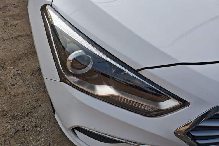 Used Hyundai Mistra 2017 1.8L Automatic Smart GLS China V Standard Right Front Headlight