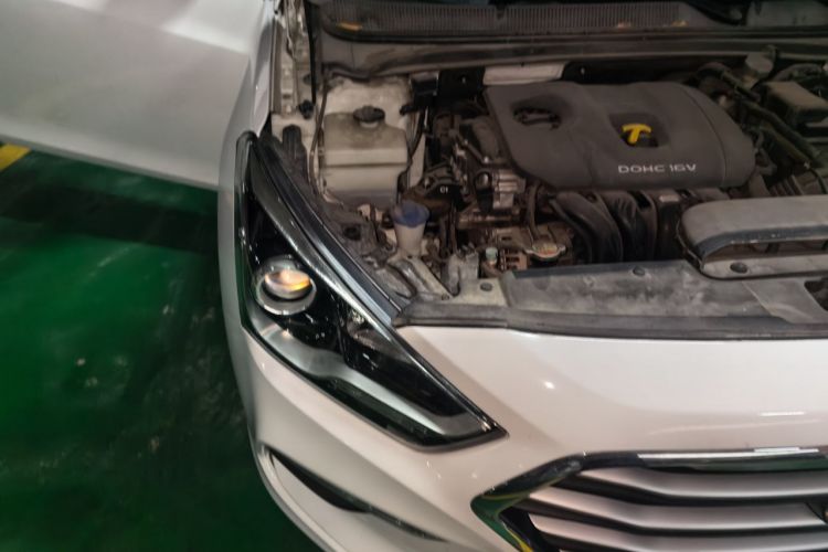 Used Hyundai Mistra 2017 1.8L Automatic Smart GLS China V Standard Right Front Headlight