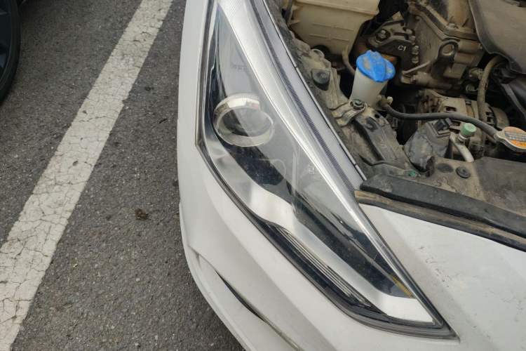 Used Hyundai Mistra 2017 1.8L Automatic Smart GLS China V Standard Right Front Headlight