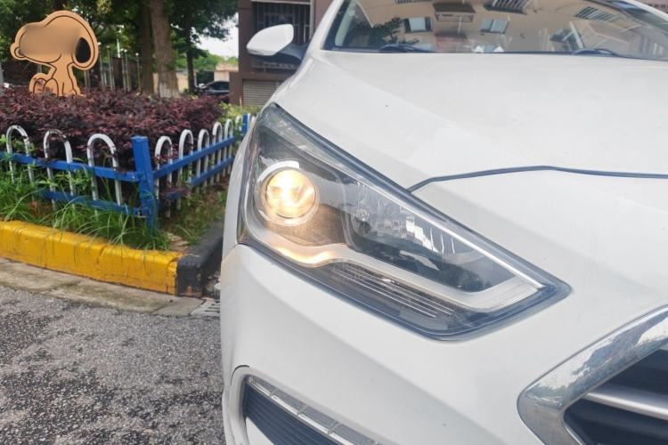 Used Hyundai Mistra 2017 1.8L Automatic Smart GLS China V Standard Right Front Headlight