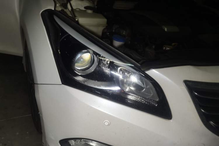 Used Hyundai Mistra 2017 1.6T Automatic Smart GLS China V Standard Right Front Headlight