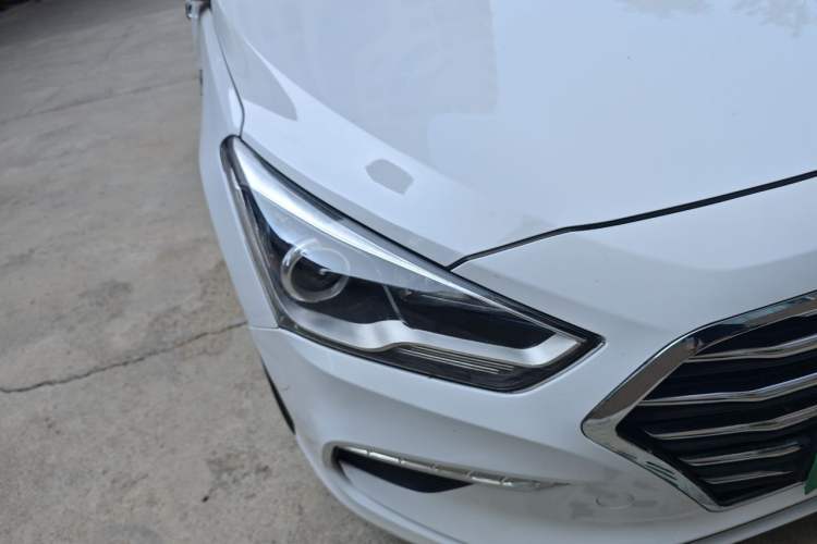 Used Hyundai Mistra 2017 1.6T Automatic Smart GLS China V Standard Right Front Headlight