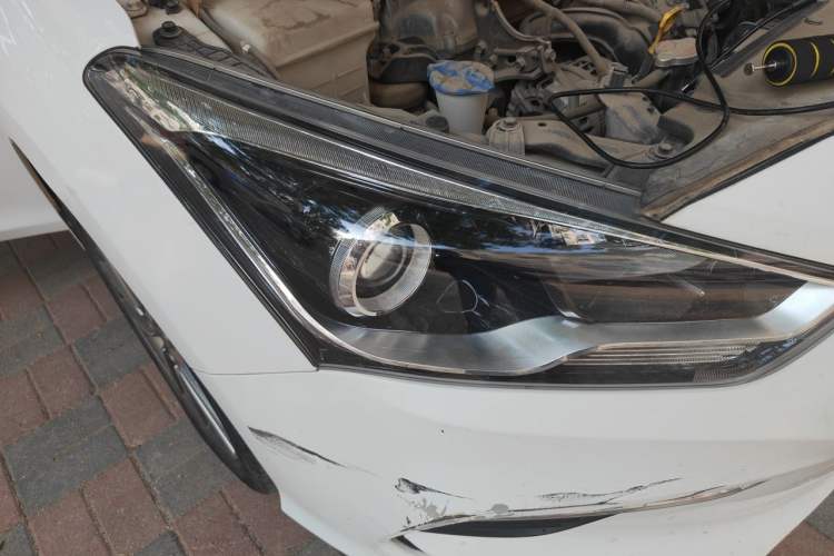 Used Hyundai Mistra 2017 1.6T Automatic Smart GLS China V Standard Right Front Headlight