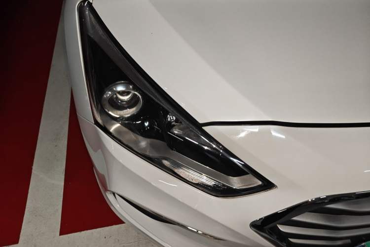 Used Hyundai Mistra 2017 1.8L Automatic Smart GLS China V Standard Right Front Headlight