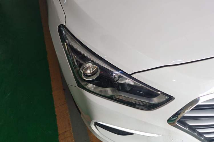 Used Hyundai Mistra 2017 1.8L Automatic Smart GLS China V Standard Right Front Headlight