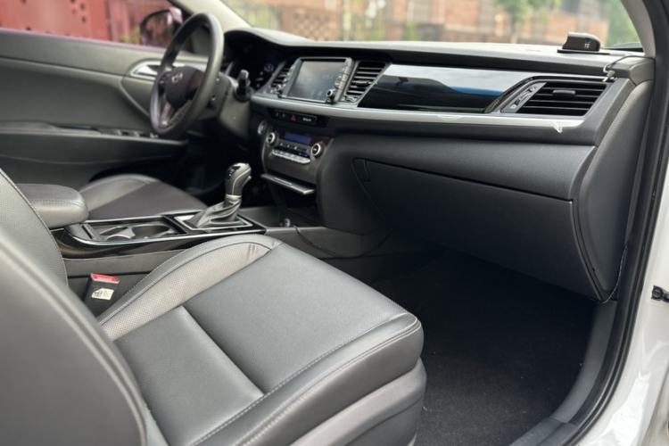 Used Hyundai Mistra 2017 1.6T Automatic Smart GLS China V Standard Right Front Seat