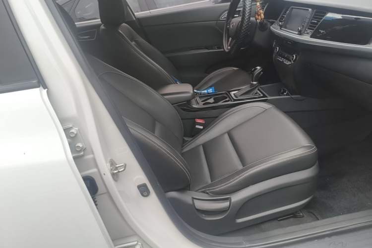 Used Hyundai Mistra 2017 1.6T Automatic Smart GLS China V Standard Right Front Seat