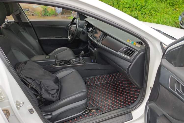 Used Hyundai Mistra 2017 1.8L Automatic Deluxe DLX Model China V Emission Standard Right Front Seat