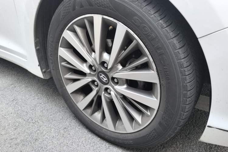 Used Hyundai Mistra 2017 1.8L Automatic Smart GLS China V Standard Right Front Wheel Hub
