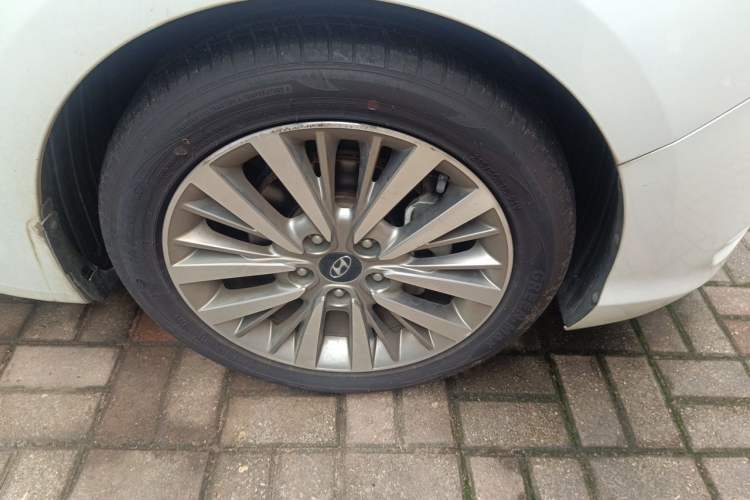 Used Hyundai Mistra 2017 1.8L Automatic Smart GLS China V Standard Right Front Wheel Hub