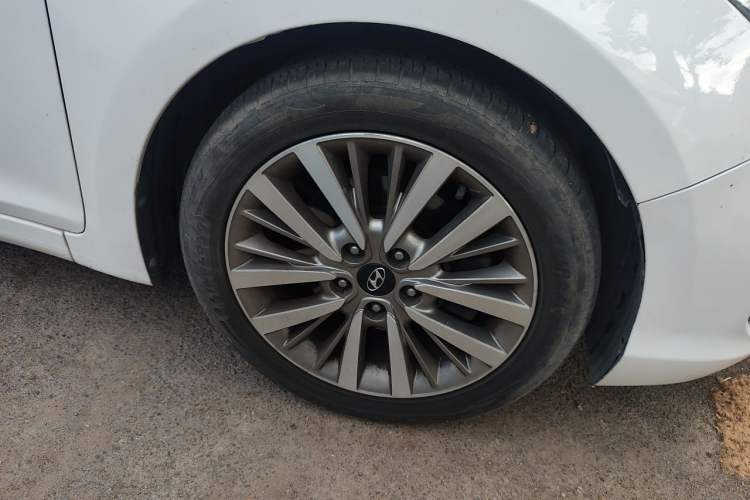 Used Hyundai Mistra 2017 1.6T Automatic Smart GLS China V Standard Right Front Wheel Hub