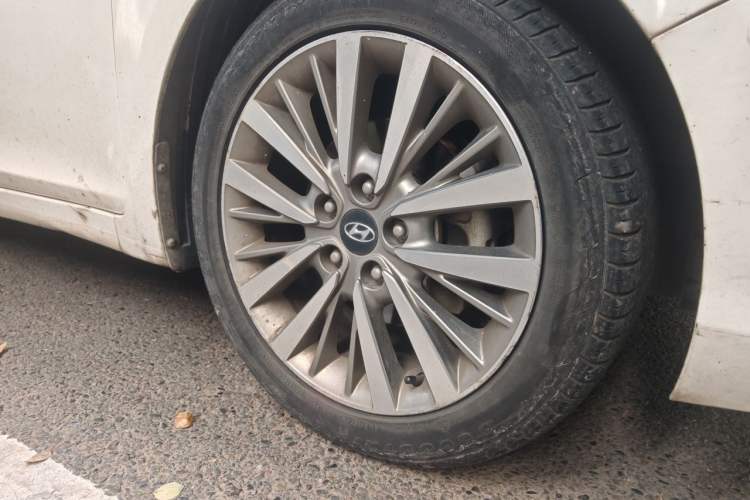 Used Hyundai Mistra 2017 1.8L Automatic Smart GLS China V Standard Right Front Wheel Hub