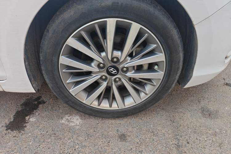 Used Hyundai Mistra 2017 1.6T Automatic Smart GLS China V Standard Right Front Wheel Hub