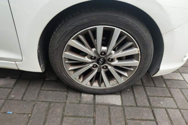 Used Hyundai Mistra 2017 1.8L Automatic Smart GLS China V Standard Right Front Wheel Hub