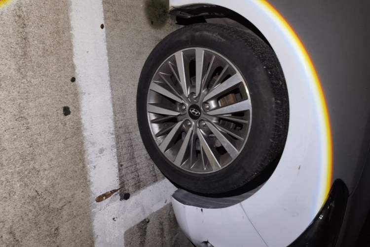 Used Hyundai Mistra 2017 1.8L Automatic Smart GLS China V Standard Right Front Wheel Hub