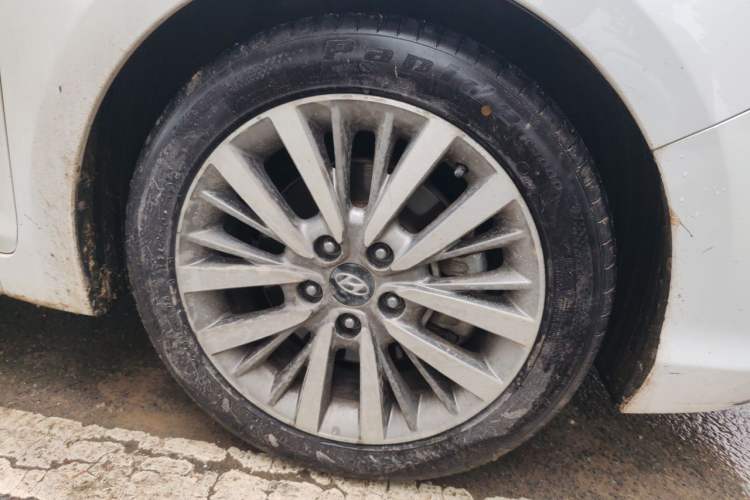 Used Hyundai Mistra 2017 1.6T Automatic Smart GLS China V Standard Right Front Wheel Hub