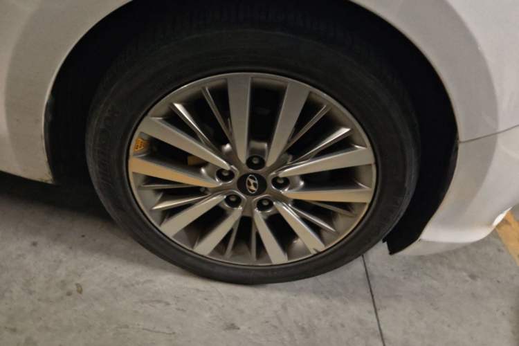 Used Hyundai Mistra 2017 1.8L Automatic Smart GLS China V Standard Right Front Wheel Hub