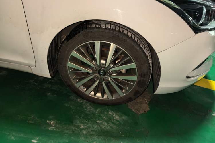 Used Hyundai Mistra 2017 1.8L Automatic Smart GLS China V Standard Right Front Wheel Hub