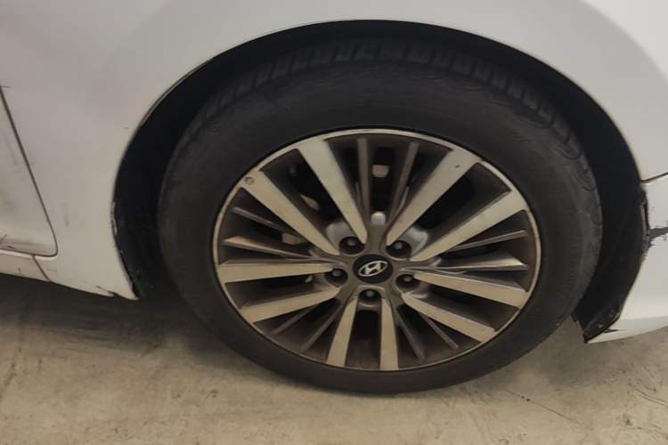 Used Hyundai Mistra 2017 1.6T Automatic Smart GLS China V Standard Right Front Wheel Hub