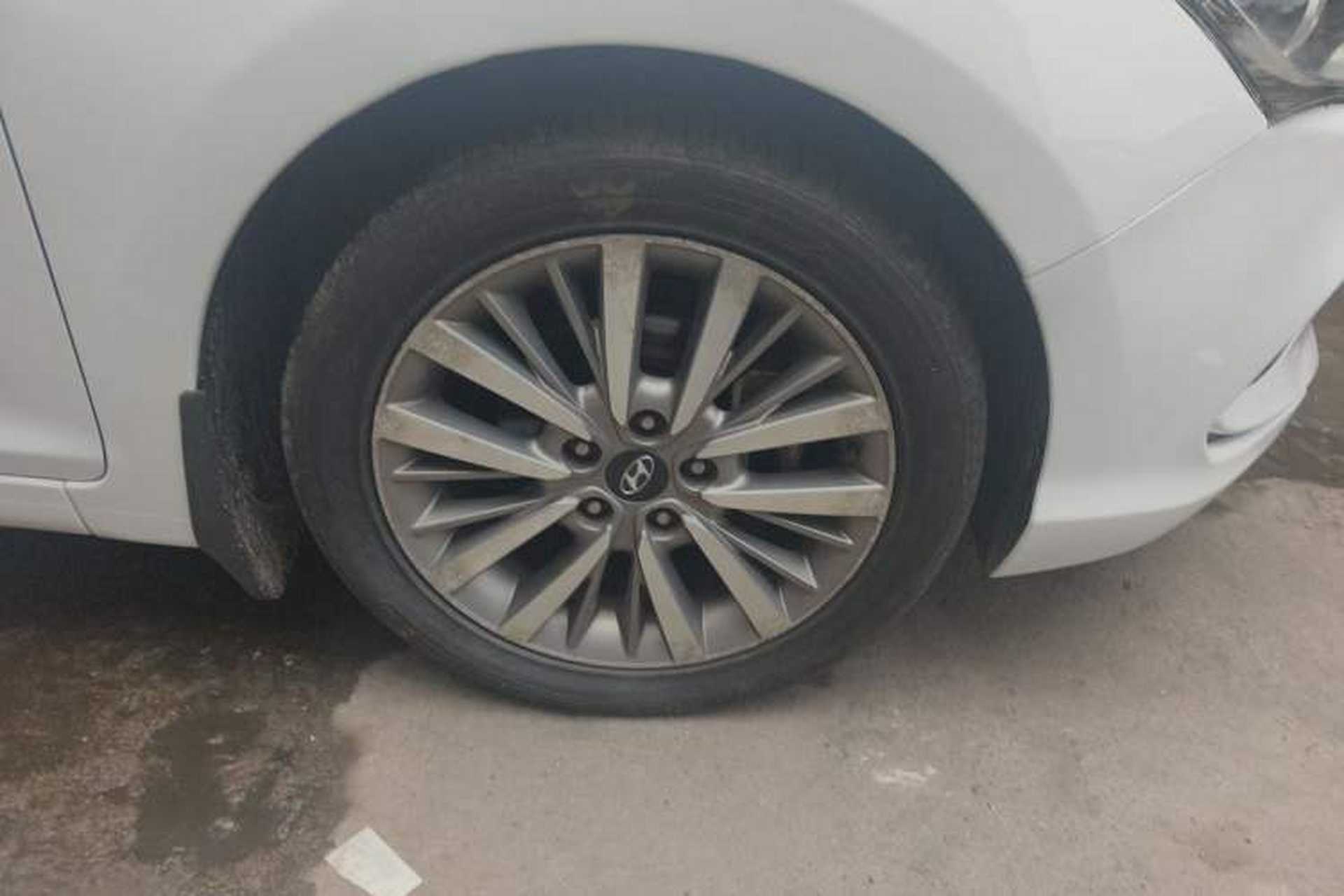 Used Hyundai Mistra 2017 1.8L Automatic Smart GLS China V Standard Right Front Wheel Hub