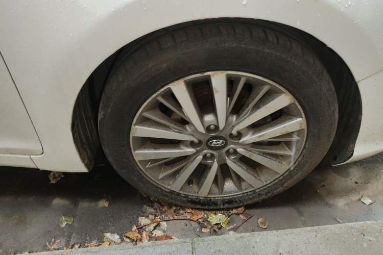 Used Hyundai Mistra 2017 1.8L Automatic Smart GLS China V Standard Right Front Wheel Hub