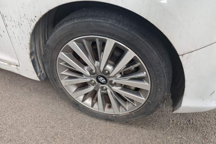 Used Hyundai Mistra 2017 1.6T Automatic Smart GLS China V Standard Right Front Wheel Hub