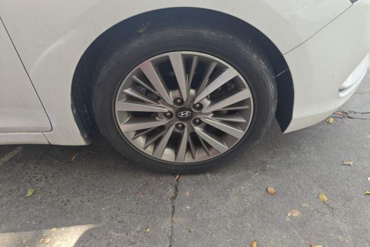 Used Hyundai Mistra 2017 1.8L Automatic Smart GLS China V Standard Right Front Wheel Hub
