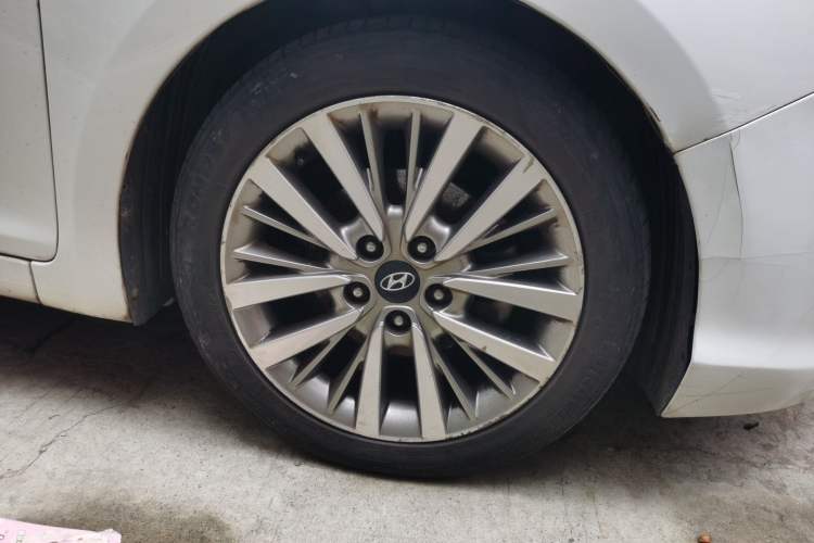 Used Hyundai Mistra 2017 1.8L Automatic Smart GLS China V Standard Right Front Wheel Hub