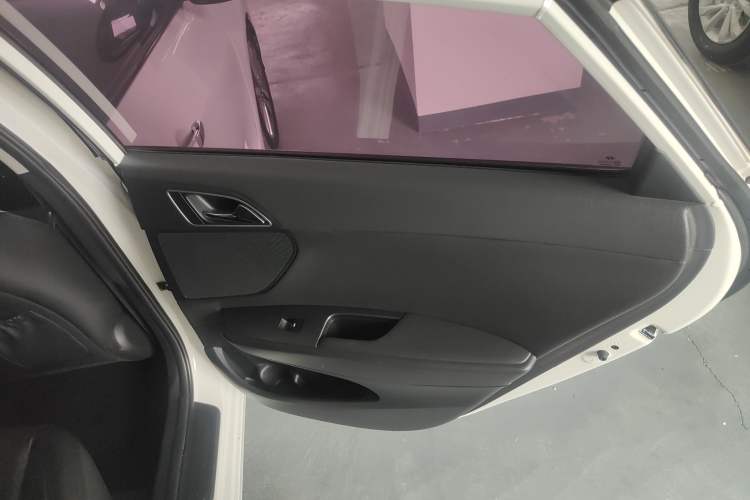 Used Hyundai Mistra 2017 1.8L Automatic Deluxe DLX Model China V Emission Standard Right Rear Door Interior