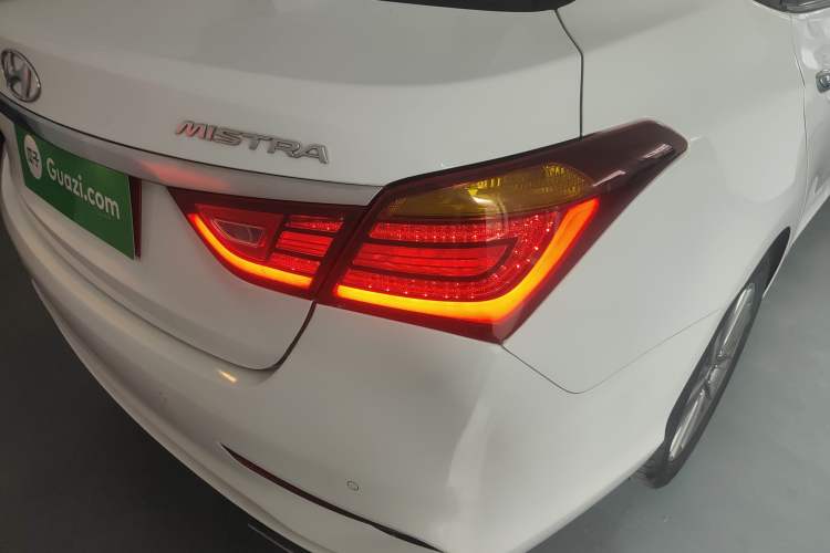 Used Hyundai Mistra 2017 1.8L Automatic Deluxe DLX Model China V Emission Standard Right Rear Taillight