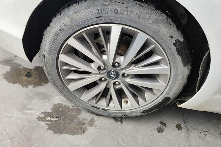 Used Hyundai Mistra 2017 1.6T Automatic Smart GLS China V Standard Right Rear Wheel Hub