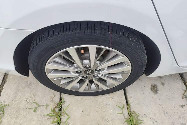 Used Hyundai Mistra 2017 1.8L Automatic Smart GLS China V Standard Right Rear Wheel Hub